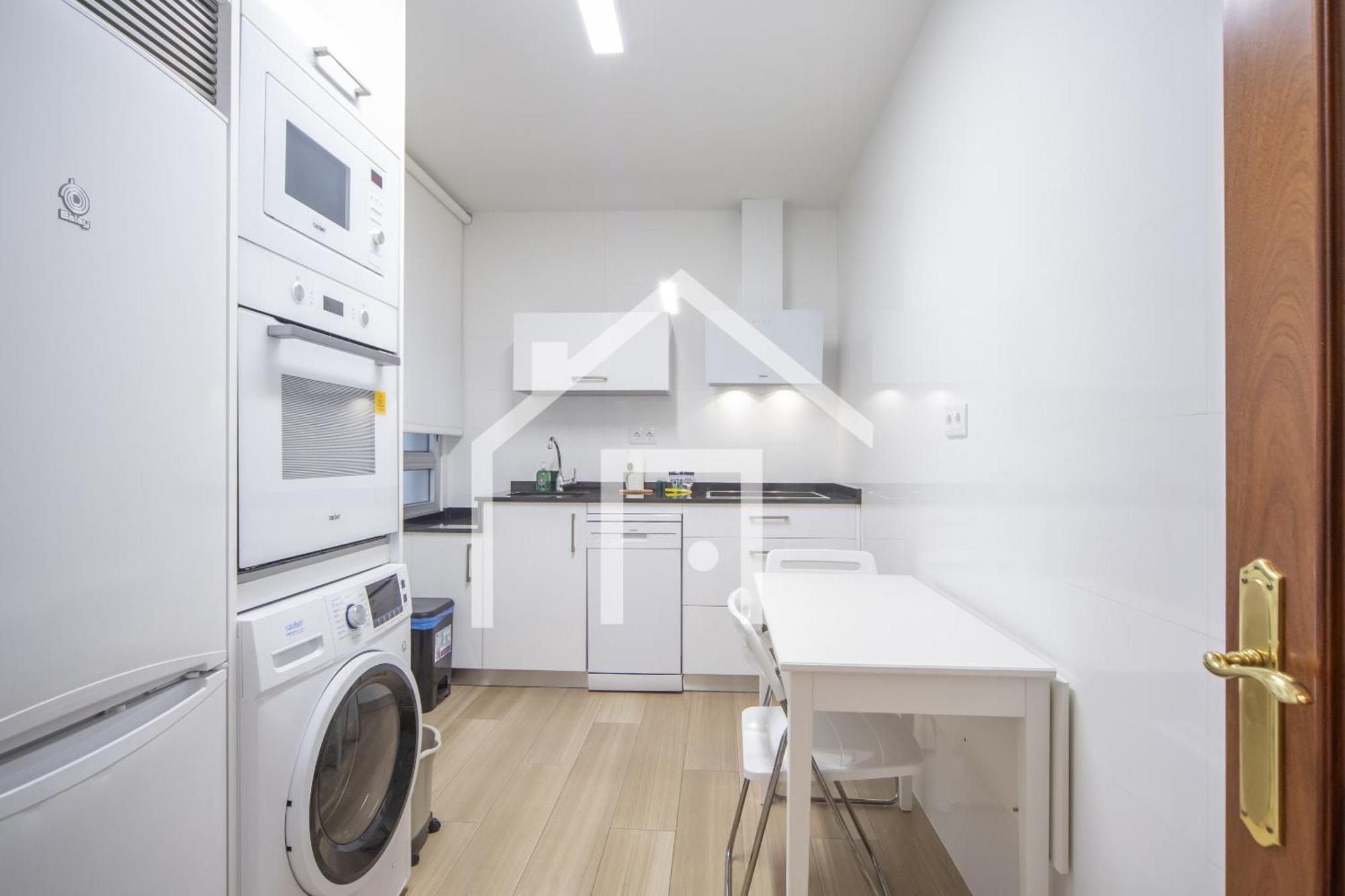 Apartament Atico Quintana II - Con Terraza, En El Centro Con Wifi Y Garaje Oviedo Zewnętrze zdjęcie